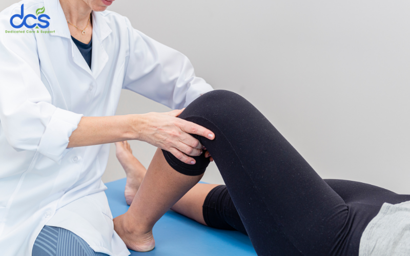 Vật lý trị liệu đau khớp gối cần đánh giá